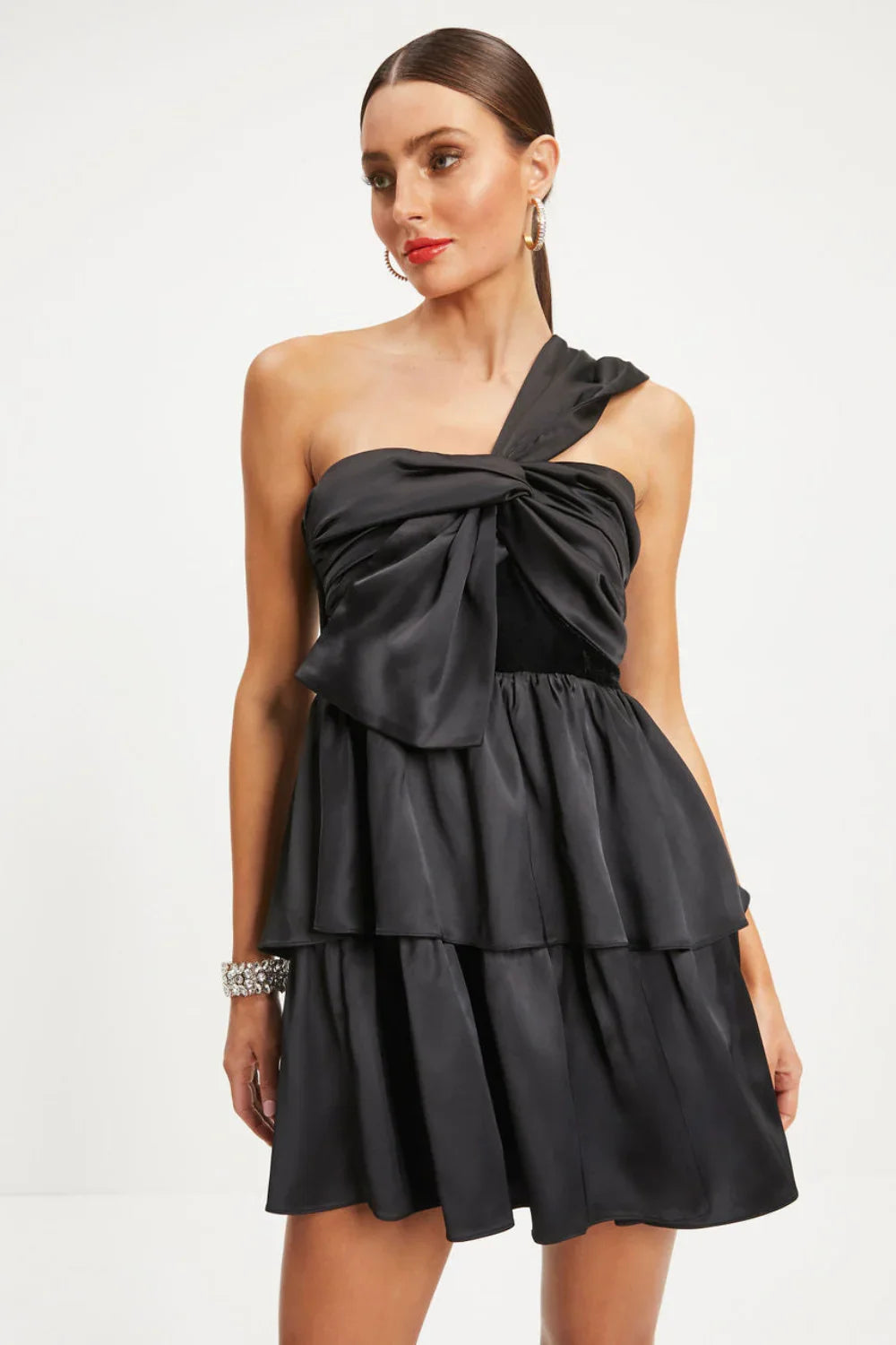 Vestido Curto de Transpasse Laçeado