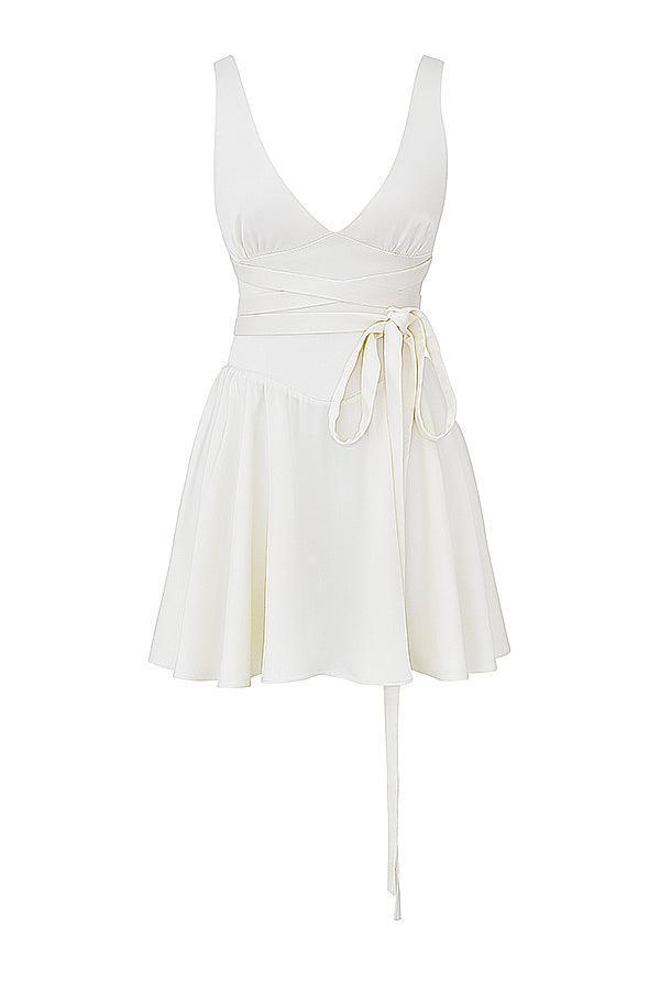 Vestido Curto Decotado