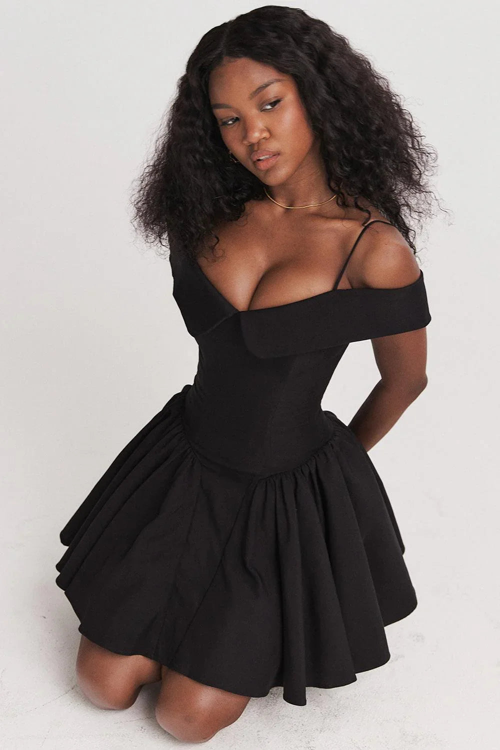 Vestido Feminino Curto Modelador