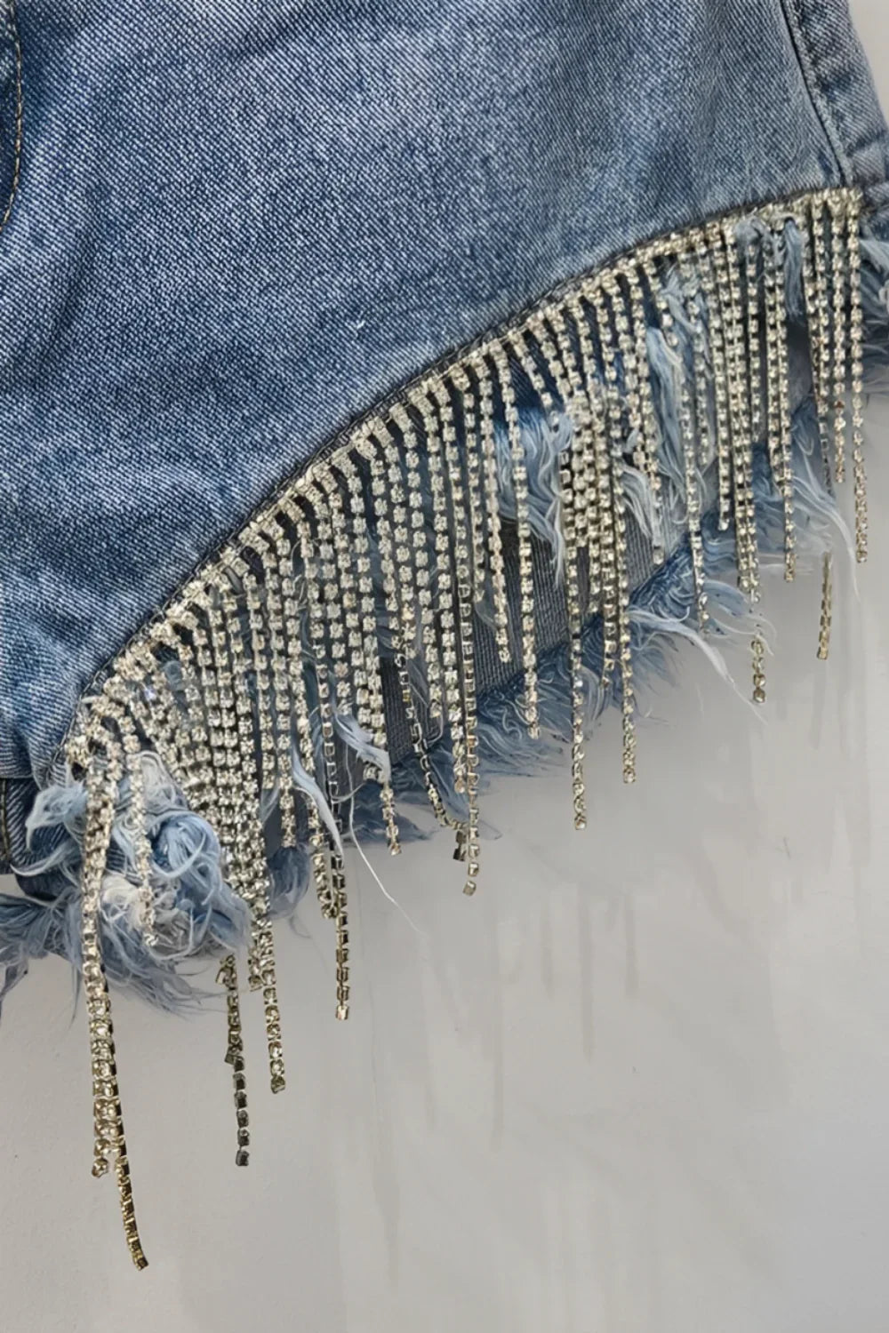 Short Jeans Feminino Strass