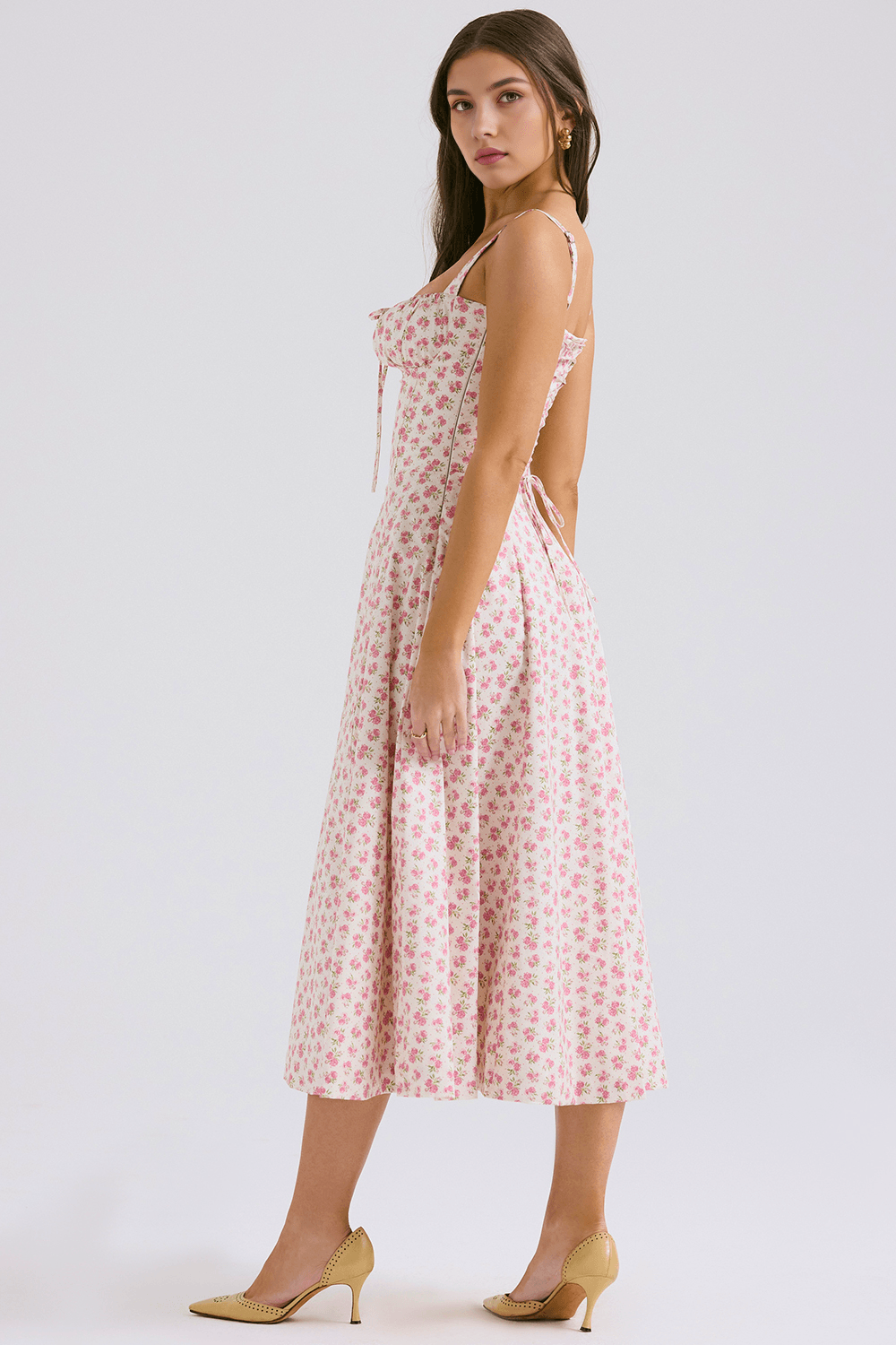 Vestido Midi Pétalas