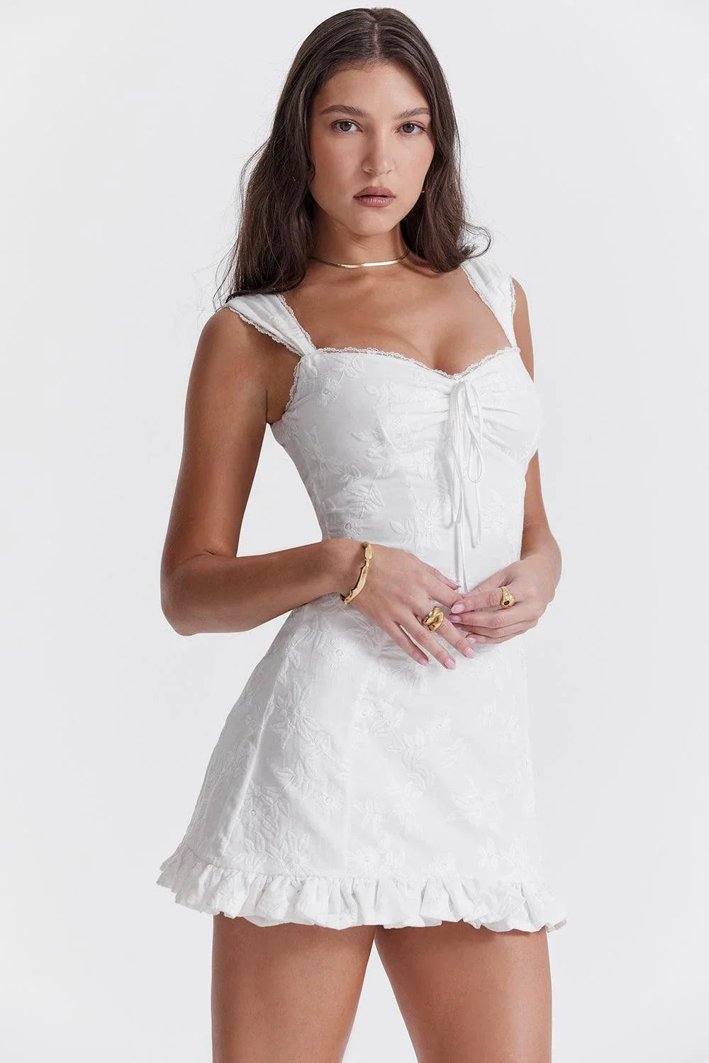 Vestido Curto de Renda Bordado Branco