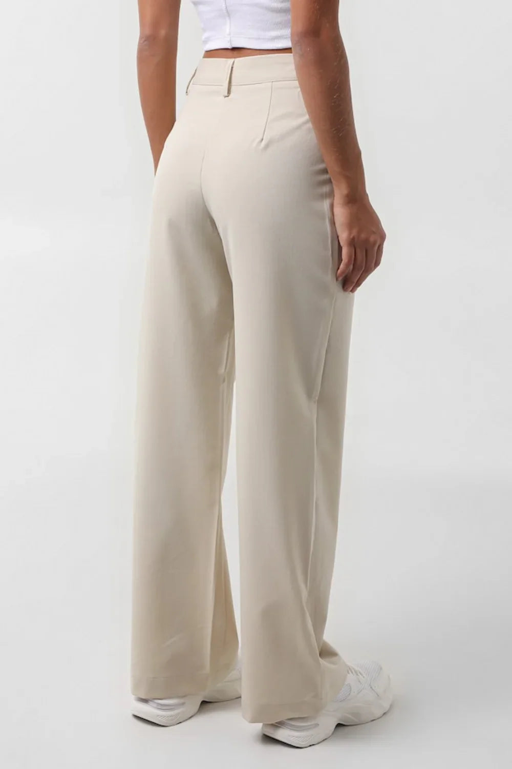 Calça Pantalona Feminina de Alfaiataria Mavi