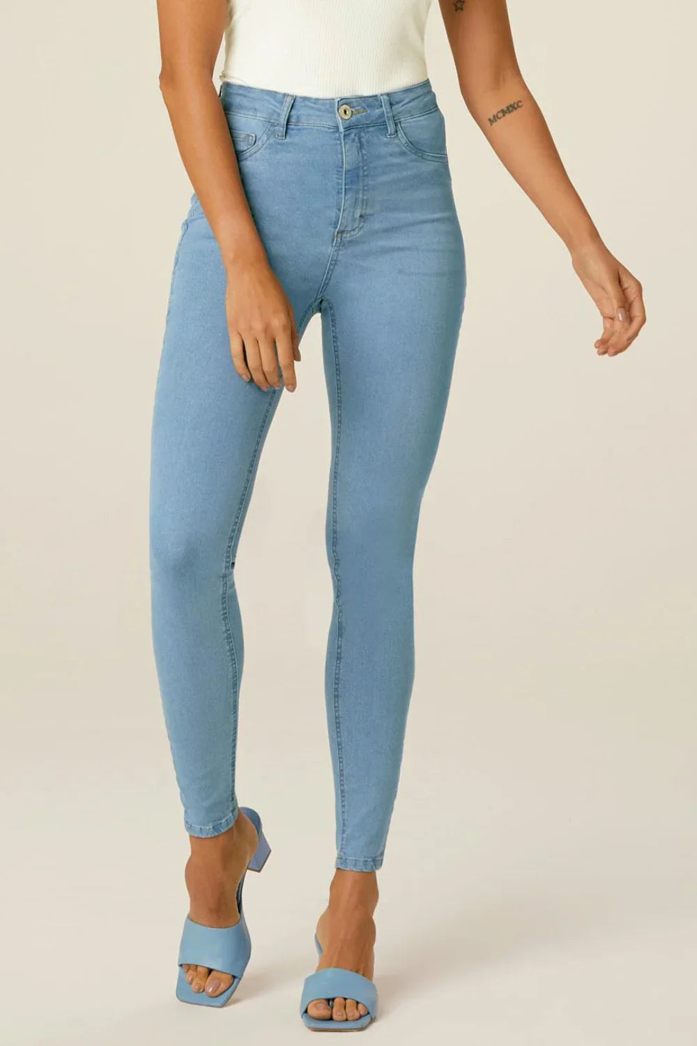 Calça Feminina Skinny Modeladora | Caimento Perfeito pro Inverno