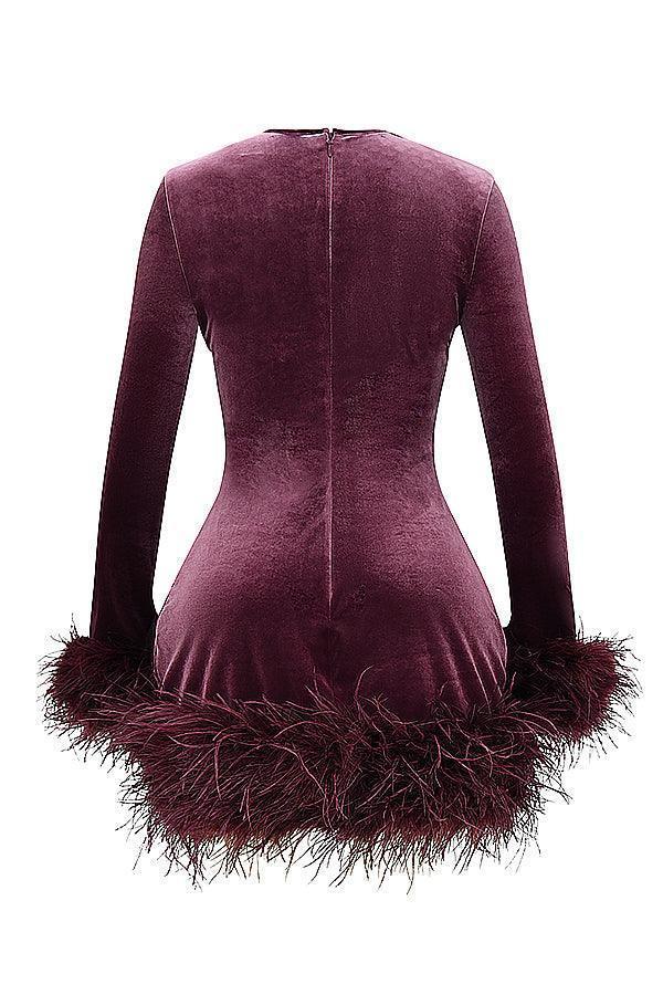 Vestido Curto Roxo com Veludo